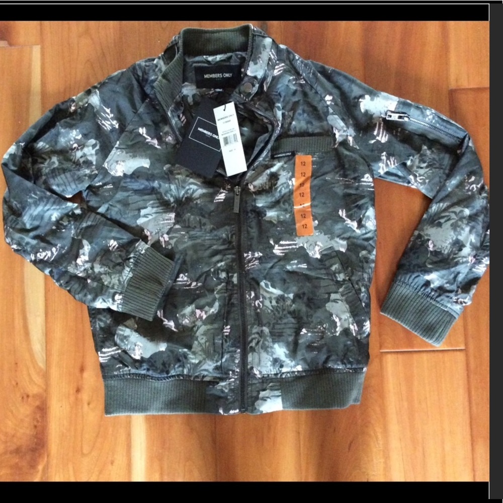 Members Only Camouflage jacket youth size 12 NWT